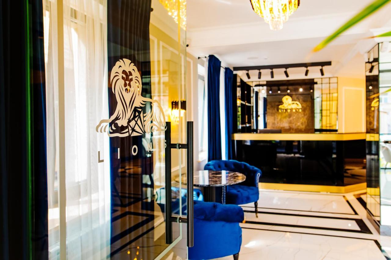 Lion'S Hotel Chişinău Extérieur photo